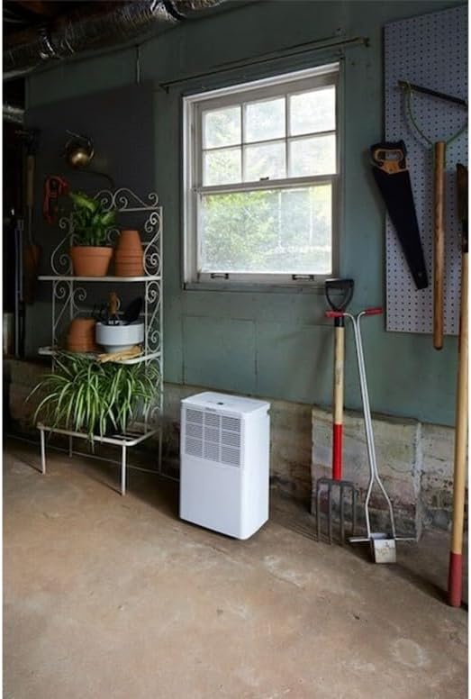 Hisense 30-Pint Dehumidifier, LED Display, 1500 Sq Ft (Refurbished)