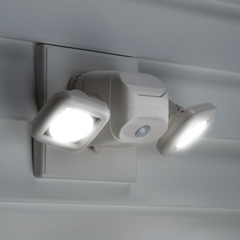 Mr Beams White Dual Head LED Battery Powered Motion Sensor Outdoor Security Light