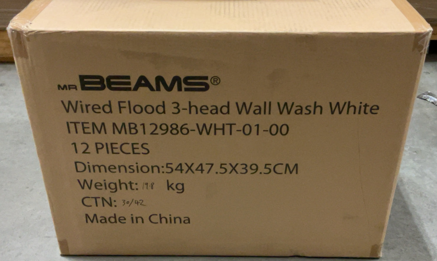 Mr. Beams Pro 3-Head Outdoor Motion Sensing LED Security Light with Cascading Wall Wash, White