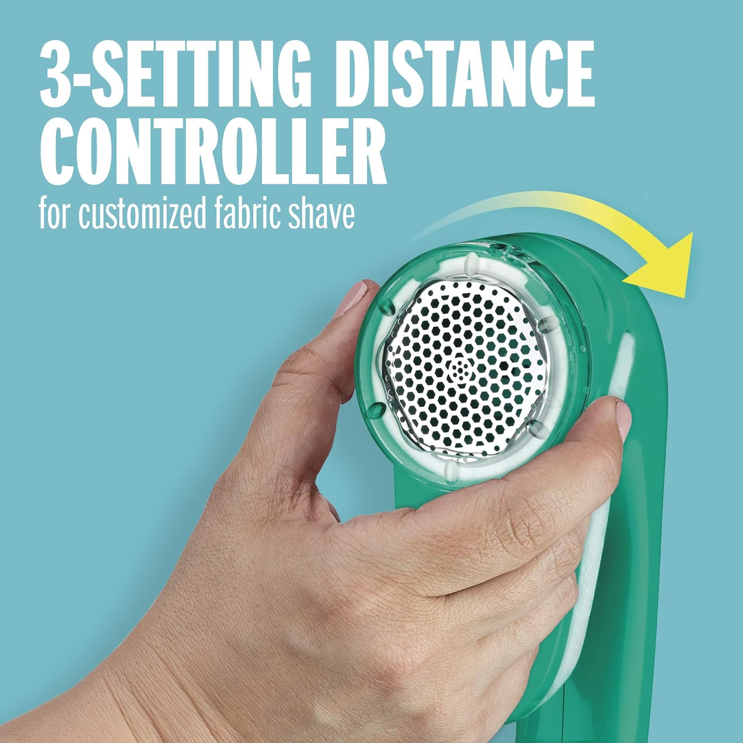 Conair Fabric Shaver and Lint Remover, Battery Operated Portable Fabric Shaver, Green