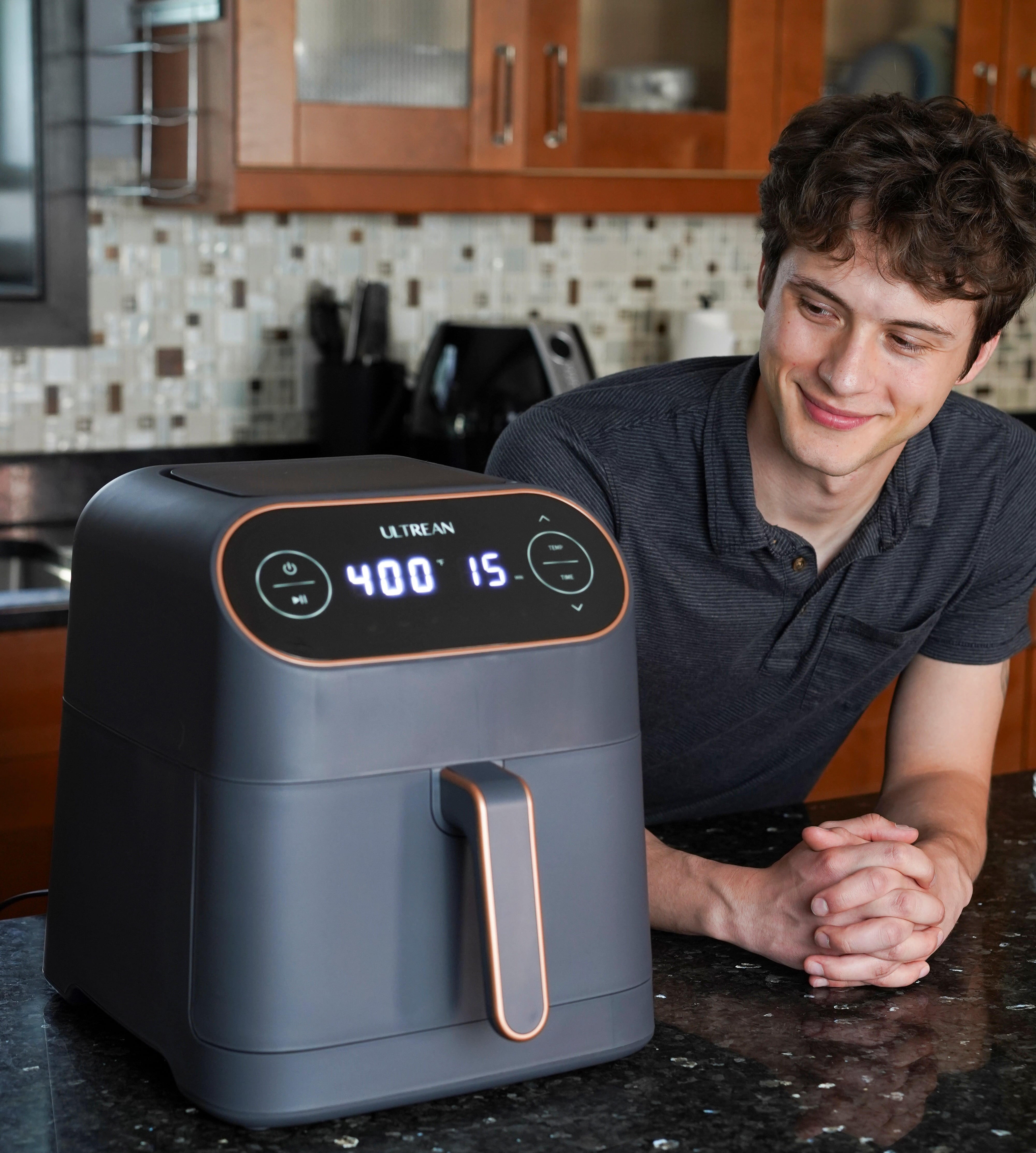 Ultrean Air Fryer, 9 Quart 6-in-1 Electric Hot XL Airfryer Oven Oilless Cooker, Large Family Size LCD Touch Control Panel and Nonstick Basket, ETL Certified, 1750W