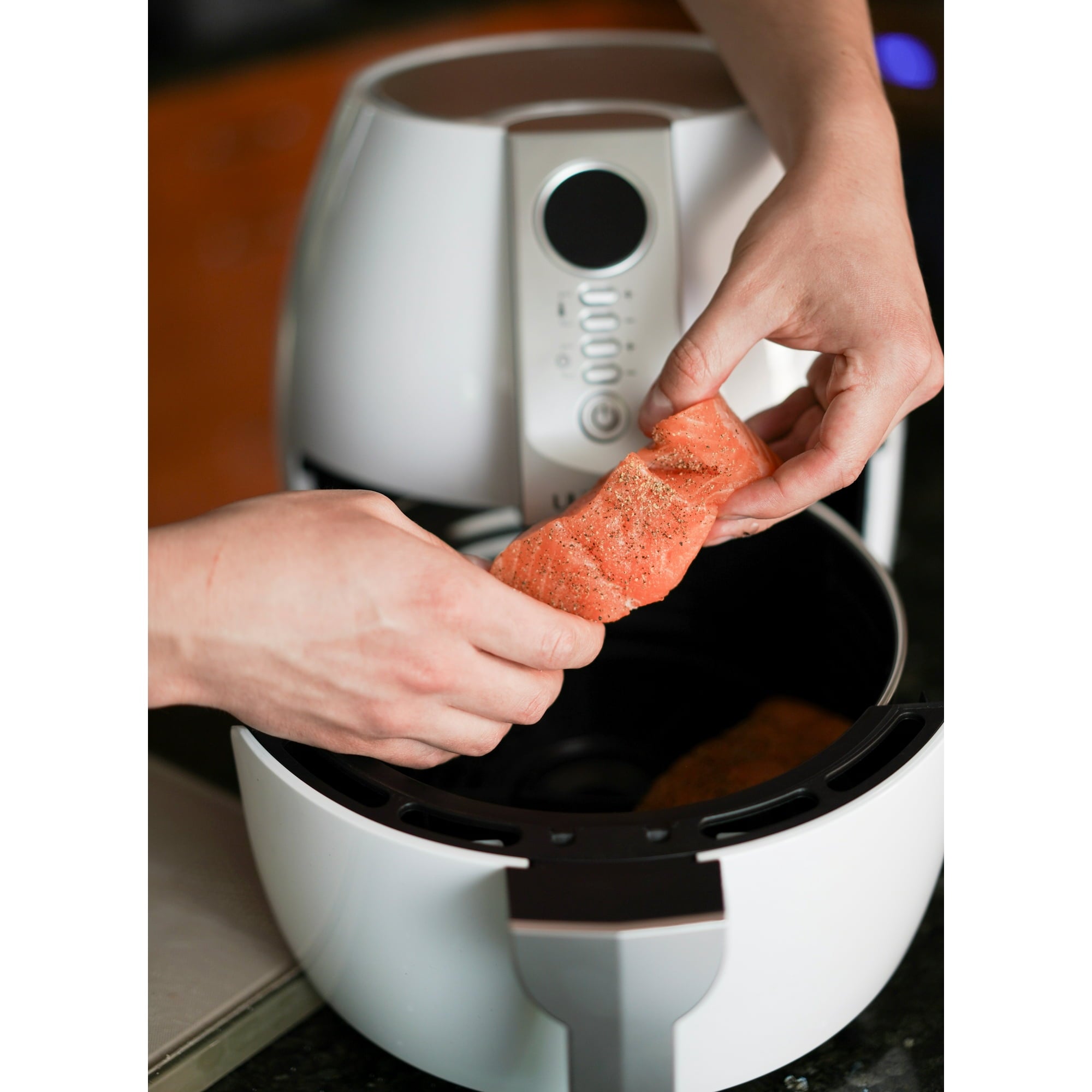 Ultrean Air Fryer, 4.2 Quart (4 Liter) Electric Hot Air Fryers Oven Oil less Cooker with LCD Digital Screen and Nonstick Frying Pot, ETL/UL Certified,1500W (White)