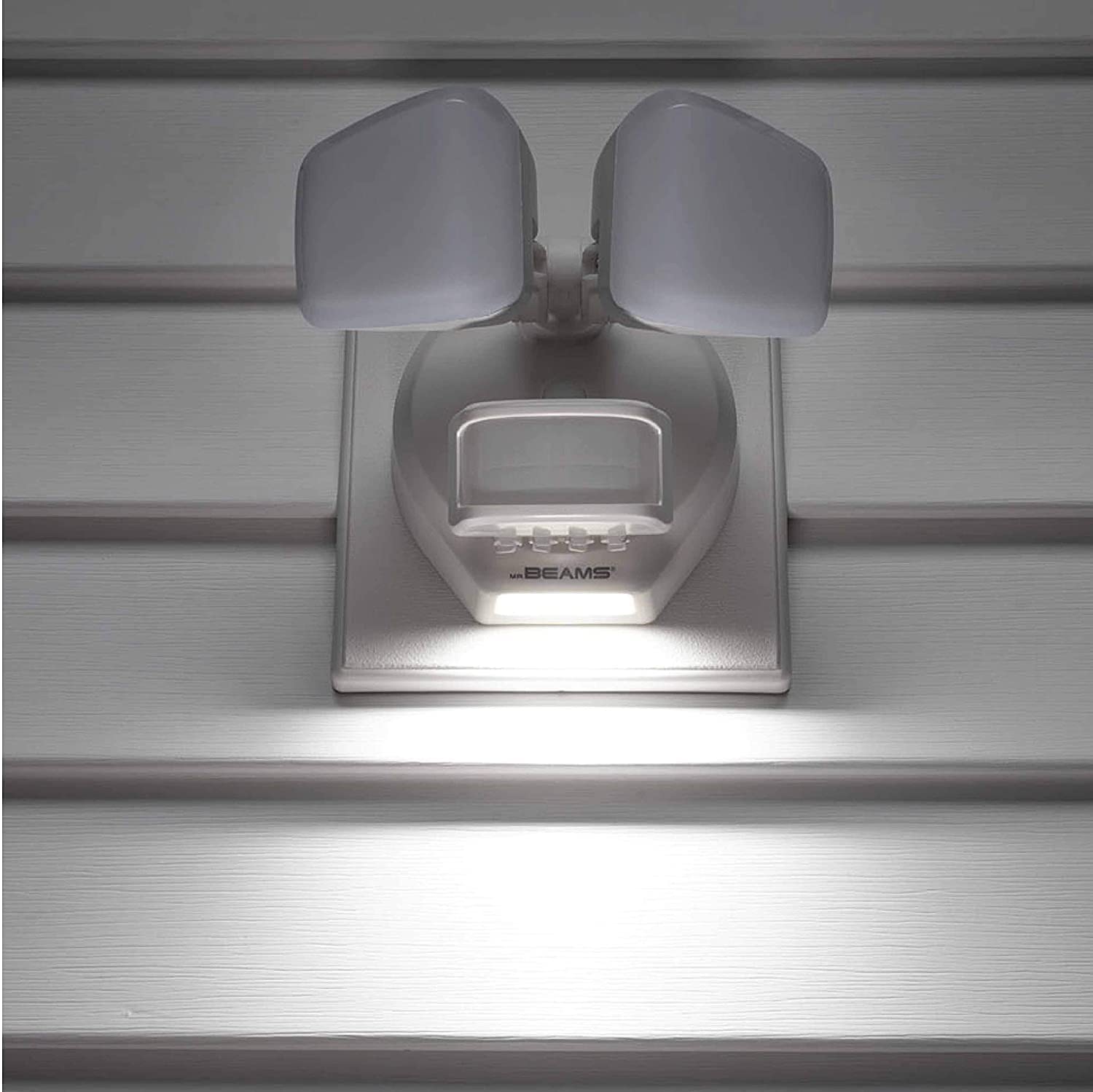 Mr. Beams 2900 Lumen 2-Head Outdoor Motion Sensing LED Security Light with Cascading Wall Wash, 1-Pack, White