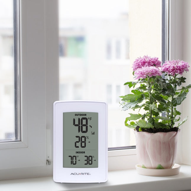 AcuRite Digital Weather Station Wireless Outdoor Sensor with Temperature Humidity