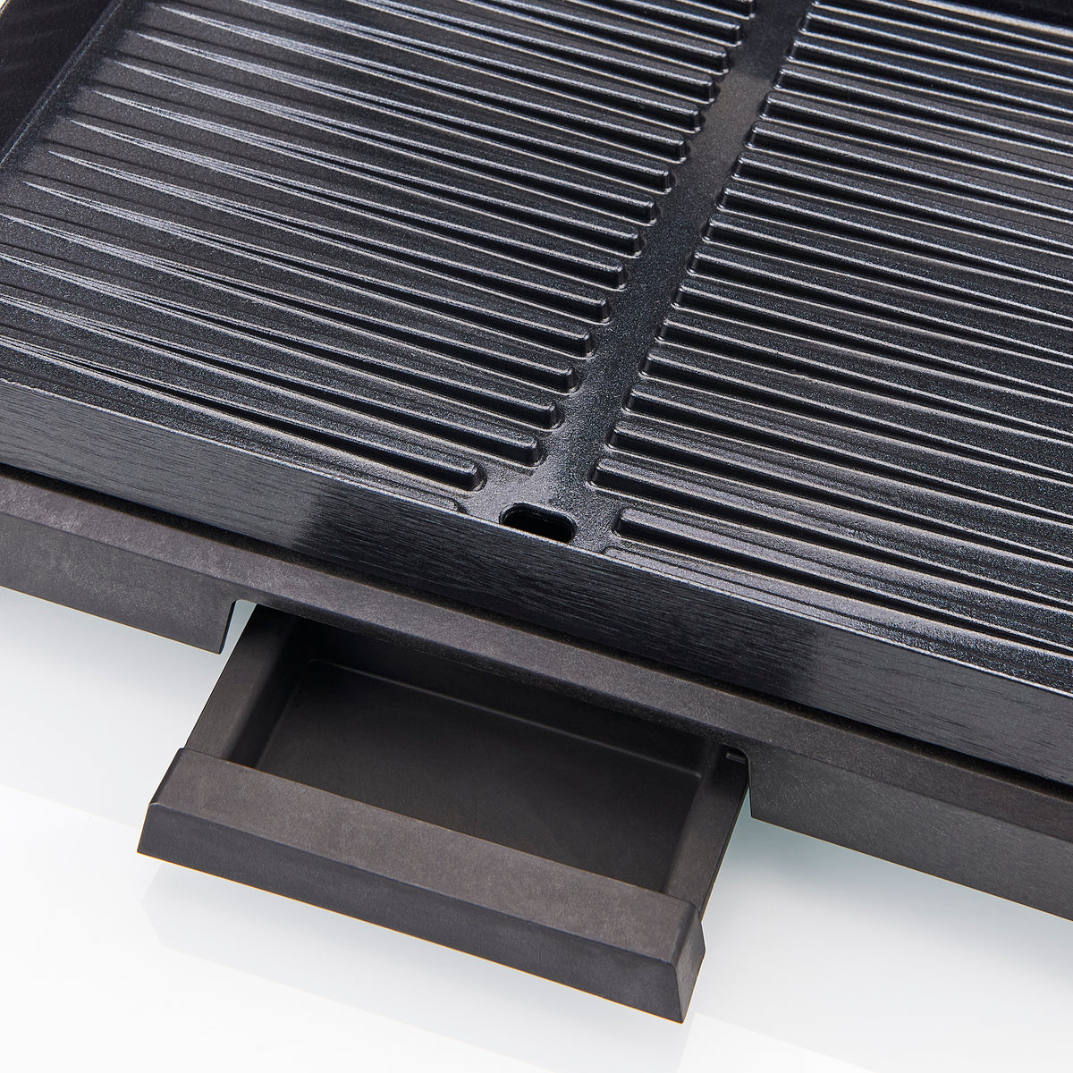 Complete Cuisine 14" Electric Covered Grill