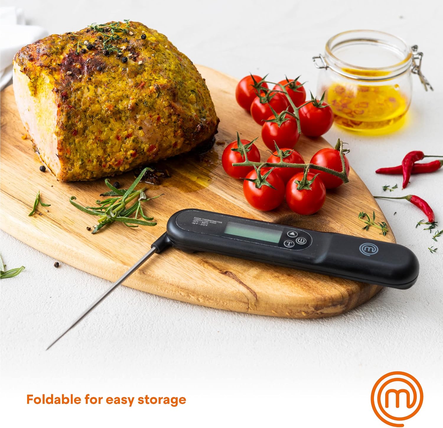 MasterChef Meat Thermometer Digital, Temperature Probe for Food (Steak, Chicken) & Liquids (Coffee, Tea, Milk), Portable BBQ Grill Gadget, Instant Read LED Display (F & C), Foldable, Black
