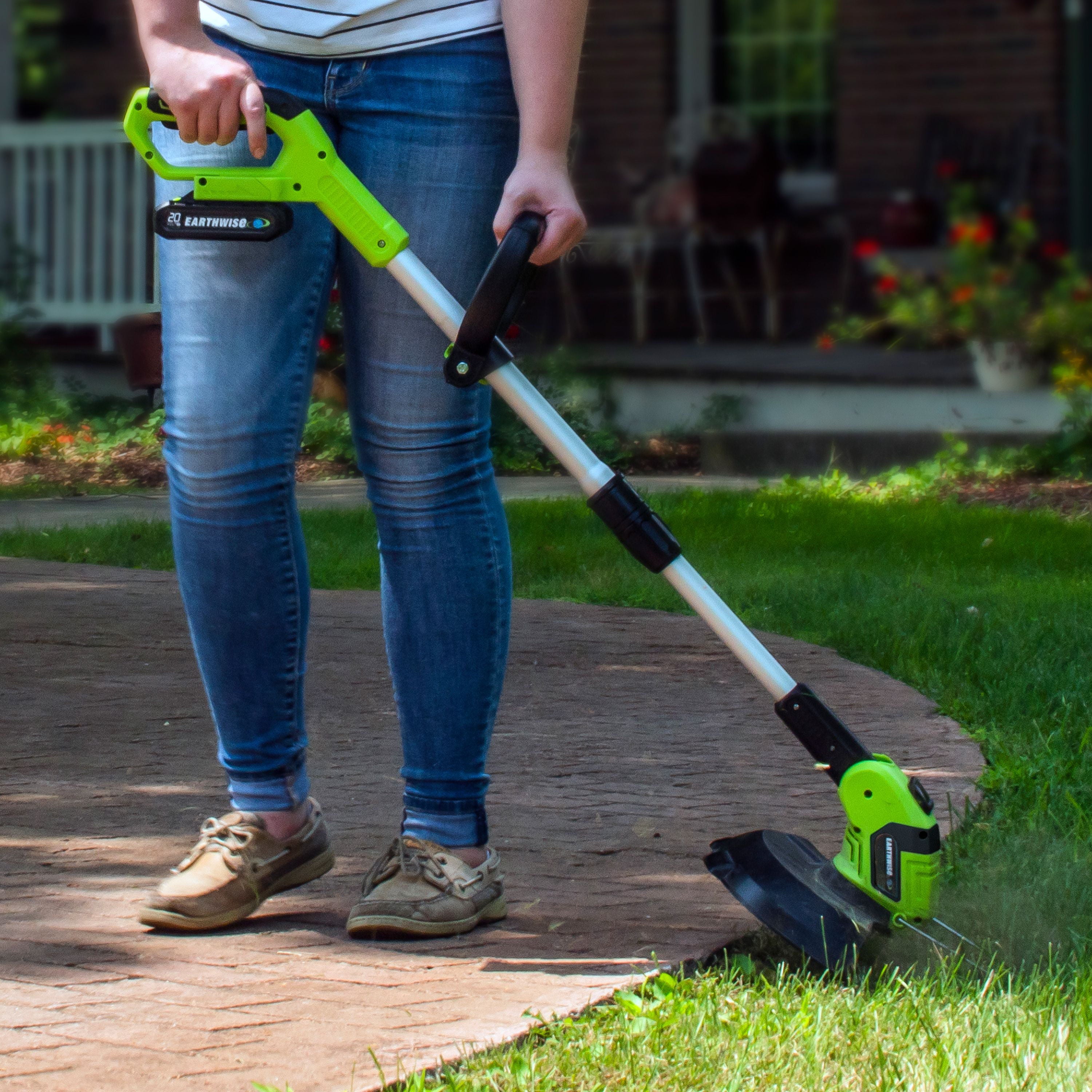Earthwise LST02010 10" Cordless Electric 20-Volt Grass String Trimmer (2Ah Battery and Charger Included)