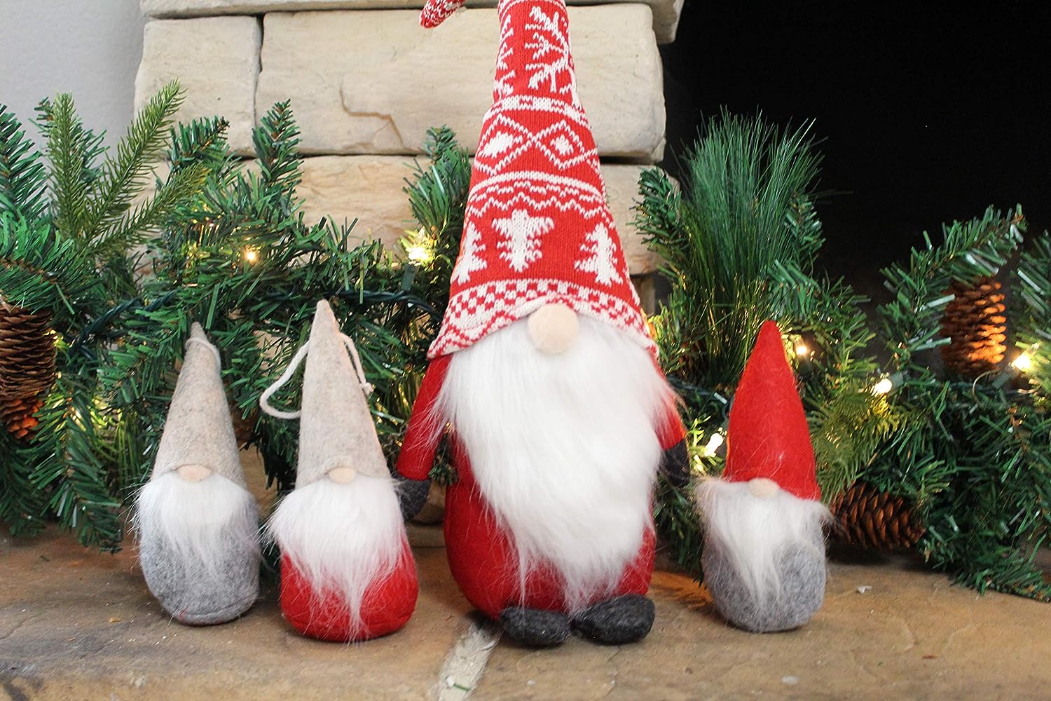 JOYIN Christmas Gnome Swedish Santa Tomte Plush Red Gnome Tabletop Ornament Christmas Decoration, 4 Pack