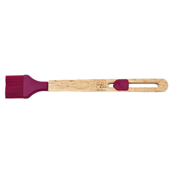 il Piatto Pieno 29.5cm Silicone Brush with a bamboo handle. Heat resistant up to 465F/240C.